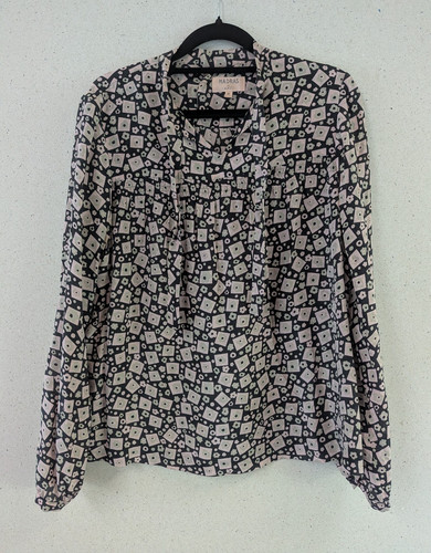 Rare silk geometric - rare,