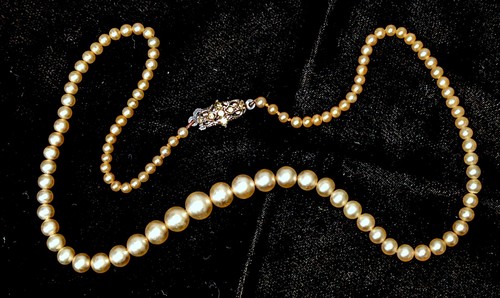 Vintage jewellery faux - jewellery,