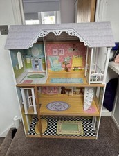 Kidkraft Dolls House