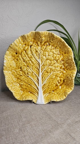 Vintage cabbage leaf bowl - cabbage,