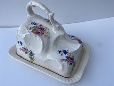 CLASSIC ANTIQUE VICTORIAN CHEESE DISH WITH LID FLORAL BASKET PATTERN