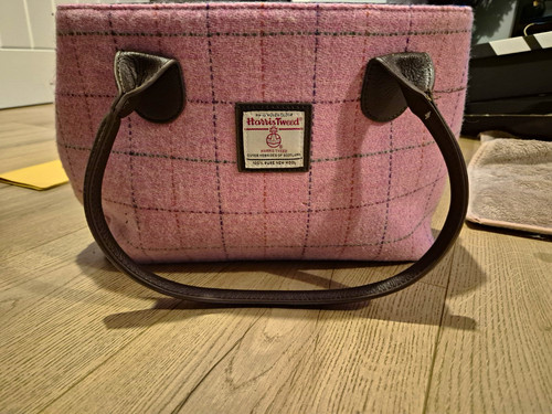 Harris tweed pink check - tweed,