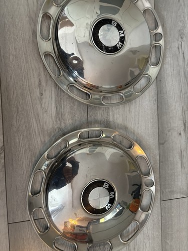 Bmw e10 1602 2002 - bmw, hubcaps