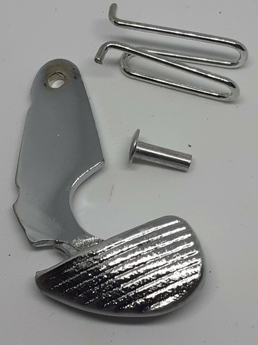 Vespa side panel tool box - side,