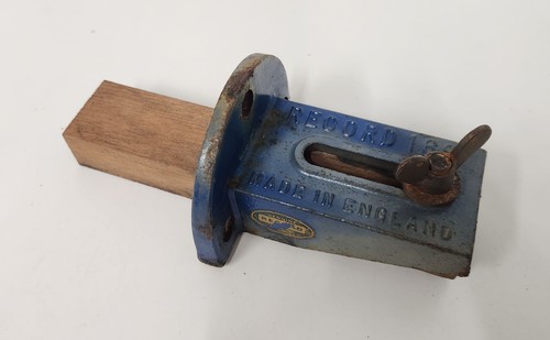 Record vintage 169 - record, bench