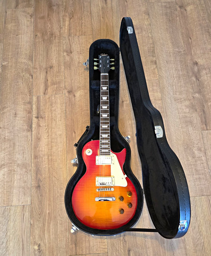 Tokai love rock string - love, 6-string