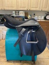 Thorowgood T4 Black Pony Club  GP Black, 16 1/2”Fixed Gullet Plus Extras Ex Con