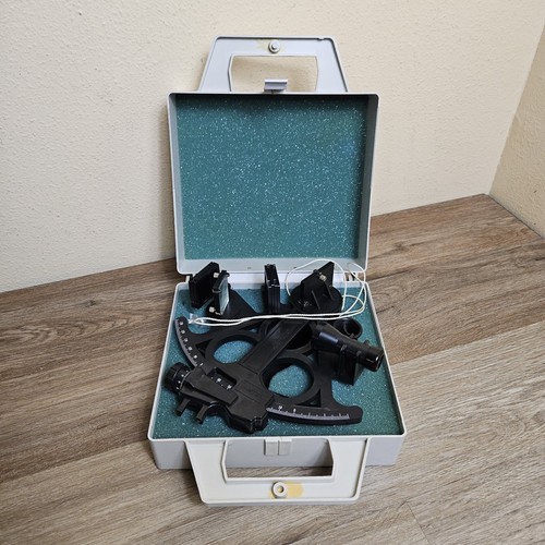 Vintage davis instruments mark - vintage,