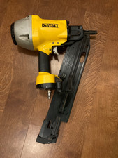 Dewalt Nail Pneumatic Gun