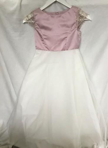 True bride bridesmaid flower - bride,