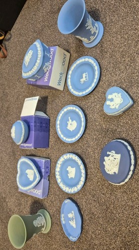 Wedgwood blue green - blue,