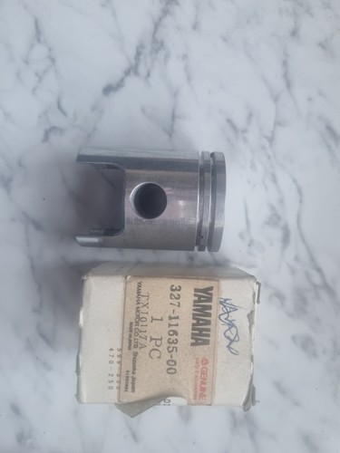Yamaha ls2 piston nos - ls2, genuine