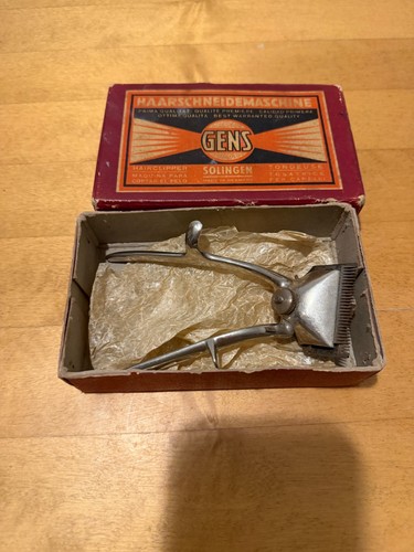 Vintage manual hair clipper - vintage,