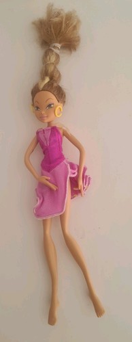 Winx club 2004 flora 1st - club,