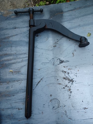 Woodworking bench clamp - woodworking,