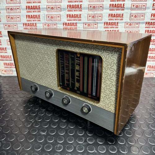 Vintage pye valve radio - pye,