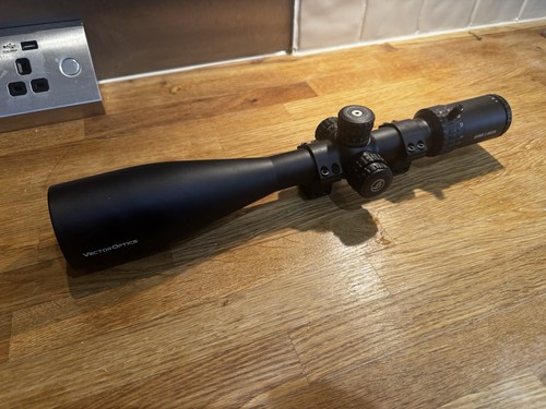 Vector optics aston 30x56 - vector,