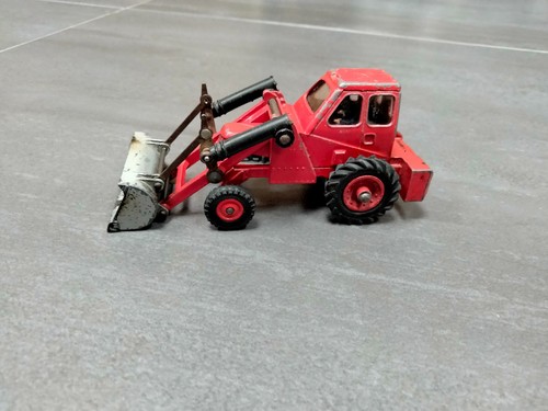 Dinky toys 437 - no., muir