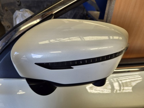 Genuine nissan qashqai j11 - nissan,