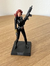 THE CLASSIC MARVEL FIGURINE