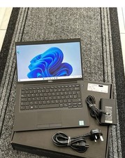 Dell Latitude 5300 13.3" Laptop - i5-8365U - 8GB  RAM 256 SSD Excellent 👌🏻.￼