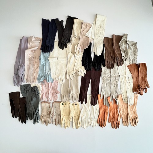 Vintage mid century gloves job - mid-century,