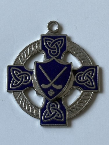 Old irish hurling medal - old,