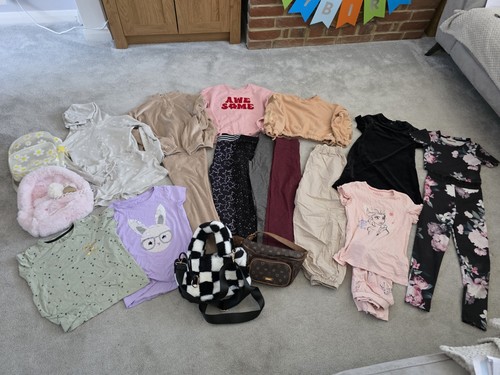 Girls clothes bundle - clothes, age