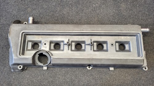 Audi engine valve - s2,