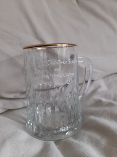 Royal wedding 1981 glass - 1981,