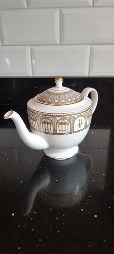 Rare harrods gold - rare,