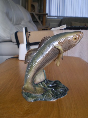 Beswick leaping black bass - beswick,