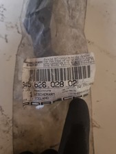 Wiper arm, Front. Porsche 944 1985-91 (RHD) - 94562802802