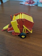 Vintage Britains Die Cast Farm