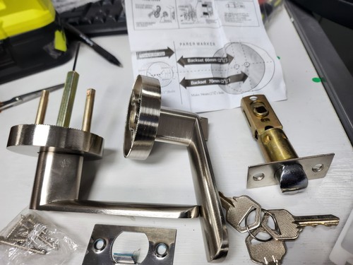 Door handle sets privacy - door,
