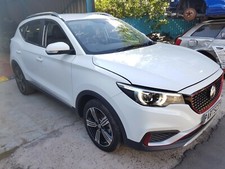 2019 MG ZS LIMITED 1.5 PETROL 5 SPEED MANUAL 4X WHEEL NUTS (BREAKING PARTS)