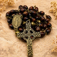 Handmade In Scotland Maple &