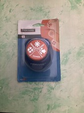 New 3 in 1 Fiskars Flowers Daisy Tulip Corner Card CRAFT PUNCH Cutter