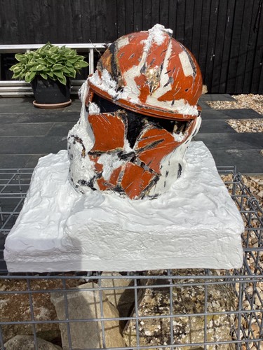 Clone trooper helmet snow - in,