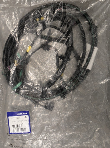 Volvo oem front bumper - front,