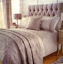Double Duvet Set Grey Butterfly Lace 2 Pillow Case - 5959