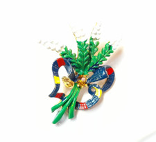 Vintage Lucky White Heather