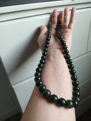 Nephrite jade beads - nephrite,