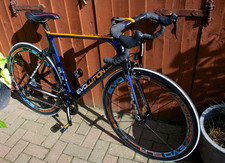 Full Carbon Aero Road Bike