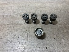 2009 VW PASSAT LOCKING WHEEL