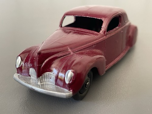 Dinky toys 1946 39c lincoln - toys,