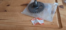 SUZUKI FZ50 FINAL DRIVE GEAR ASEMBLY NOS 24210-02400 1979-1983
