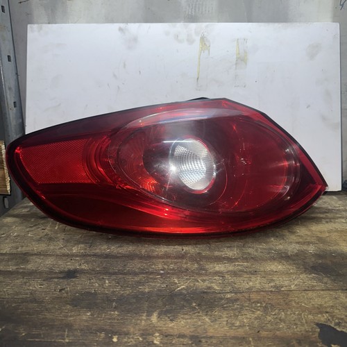 Passat tail light - vw, cc