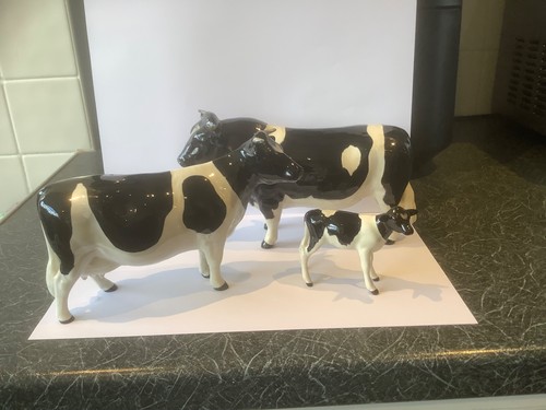 Set beswick cows - 3,