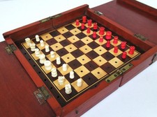 ANTIQUE  JAQUES-WHITTINGTON BOARD AND  TRAVEL CHESS SET